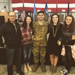 Meet your Posher, Hazelin